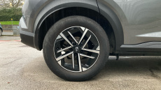 Nissan Juke 1.0 DiG-T N-Connecta 5dr Petrol Hatchback